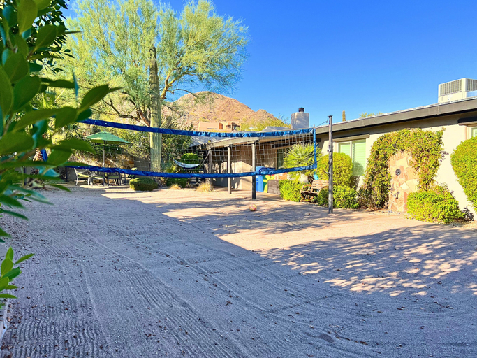 Exterior & Views 2, Victor Hugo Phoenix, Maricopa