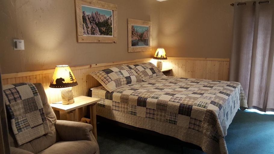 Others 2, Allen Gulch Cabins, Pennington