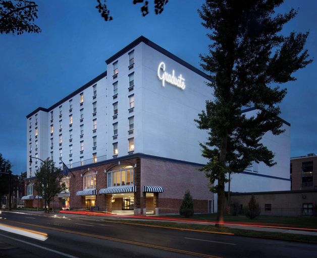 Exterior & Views 2, Graduate by Hilton State College, Centre