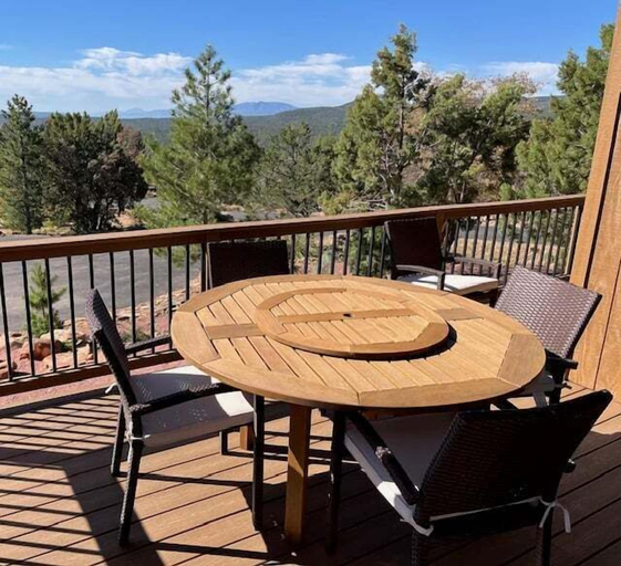Others 5, Sundial Circle Pine, Gila