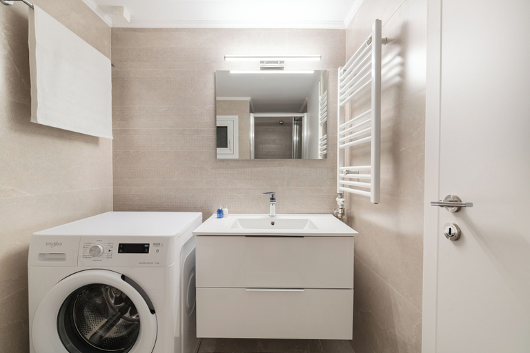 Bathroom 3, Edem Beach Apartment by Alimos Marina, Attica