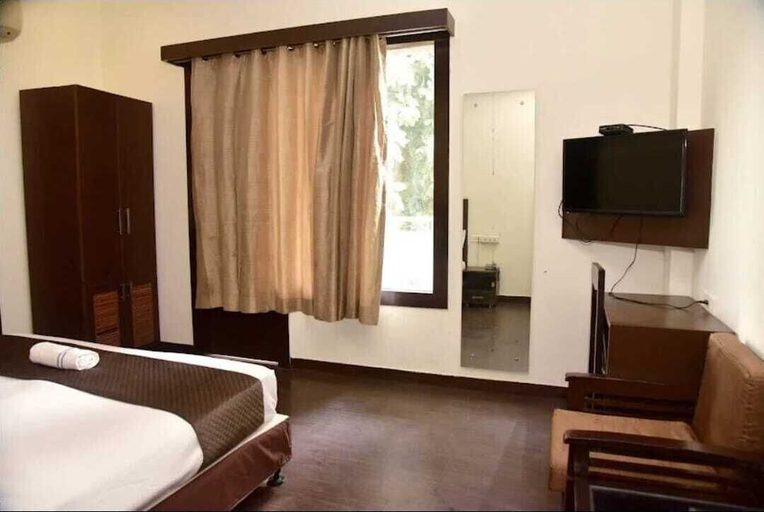 Bedroom 4, SILVER TREE HOTEL, Gurgaon