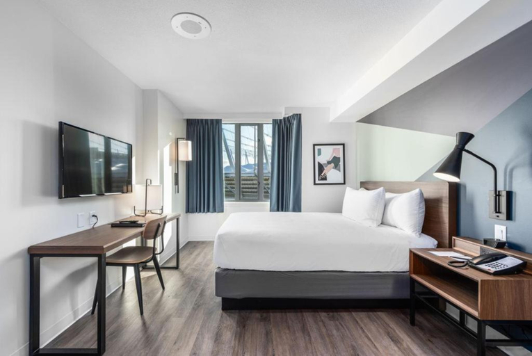 Bedroom 3, YWCA Hotel Vancouver, Greater Vancouver