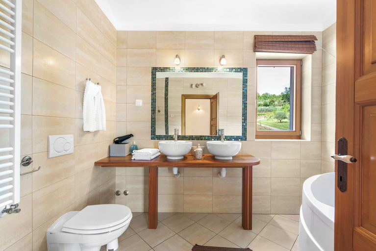Bathroom 3, Villa Dol, Buzet