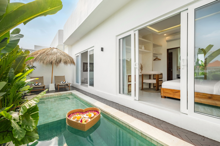 Villa Merlin Close to Beach by Villas R Us, Bali