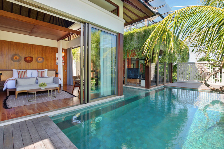Swimming Pool 21