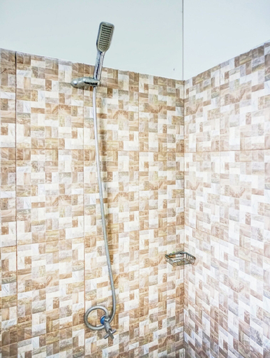 Bathroom 5, Hotel O Suka Maju Homestay Syariah, Medan