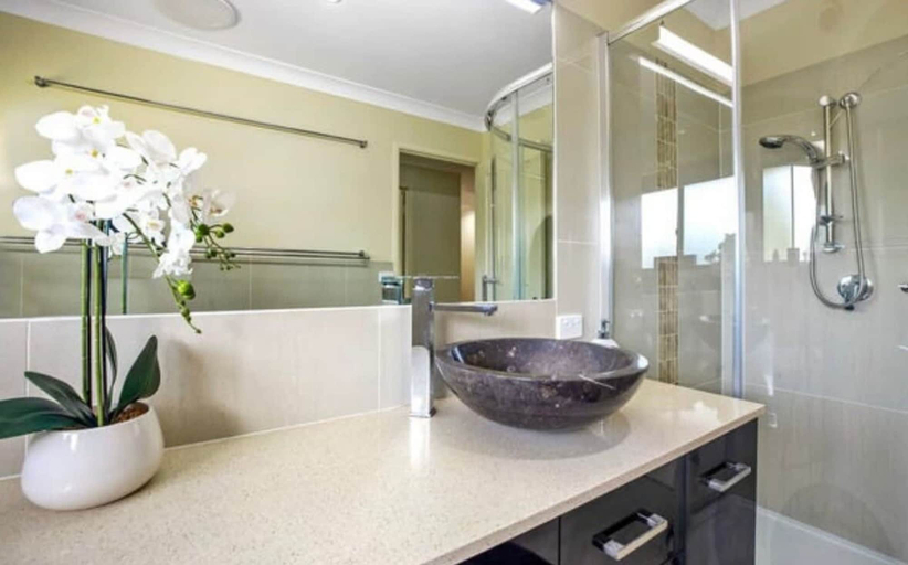 Bathroom 3, The Old Sugar Mill Country Escape in Paradise, Maroochy