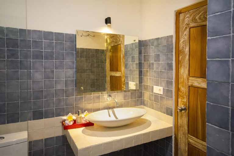 Bathroom 3, Harbour Komodo Hotel, West Manggarai