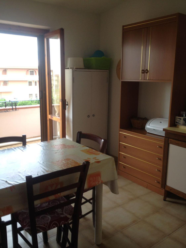 Others 5, Casa Italia, Cosenza