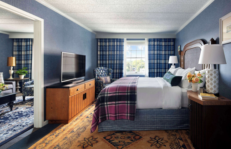 Bedroom 3, Graduate by Hilton State College, Centre