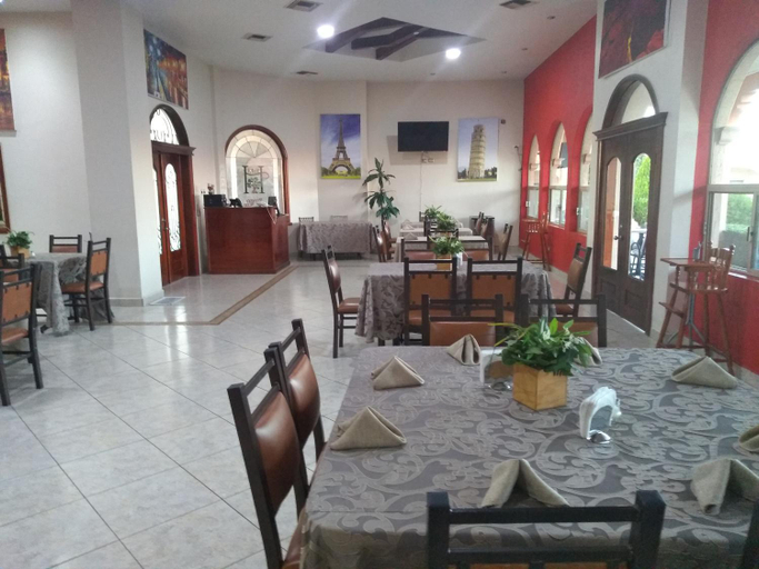 Food & Drinks 4, Hotel Jimenez Plaza, Jiménez