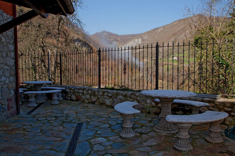 4, Apartamentos Valdecarzana Senda del Oso, Asturias