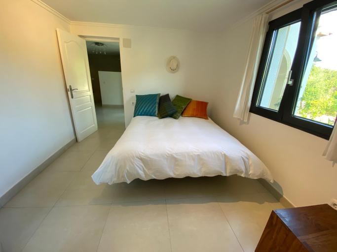 Bedroom 3, Calle Palomas 13, Alicante