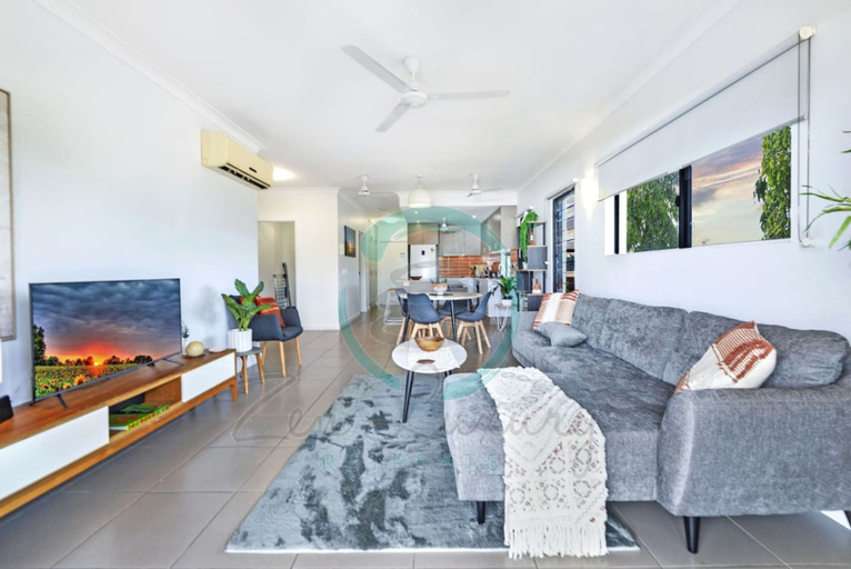 Others 4, Zen Nomad Balcony Outdoor Dining Markets, Nightcliff