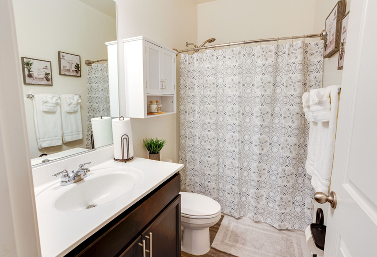 Bathroom 3, Capri Maricopa, Pinal