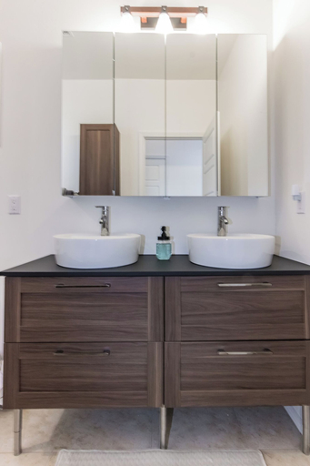 Bathroom 3, Elk Rim 1156 Pine, Gila