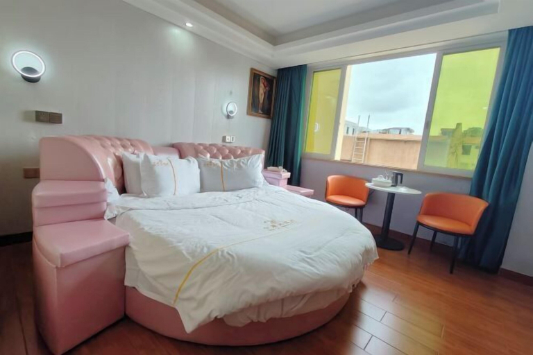 Bedroom 4, Zhonglv Hotel, Jieyang