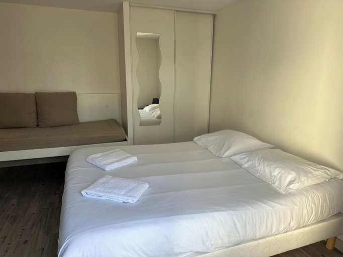 Bedroom 2, Touraine & Chateaux de la Loire, Indre-et-Loire