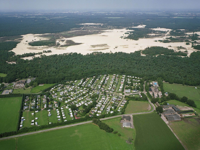 Exterior & Views 2, Lodge in Duinhoeve Near Dunes & Playground, Tilburg