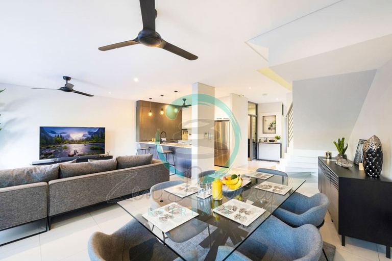Others 3, Luxurious Cozy Retreat Pool Office Parking, Fannie Bay