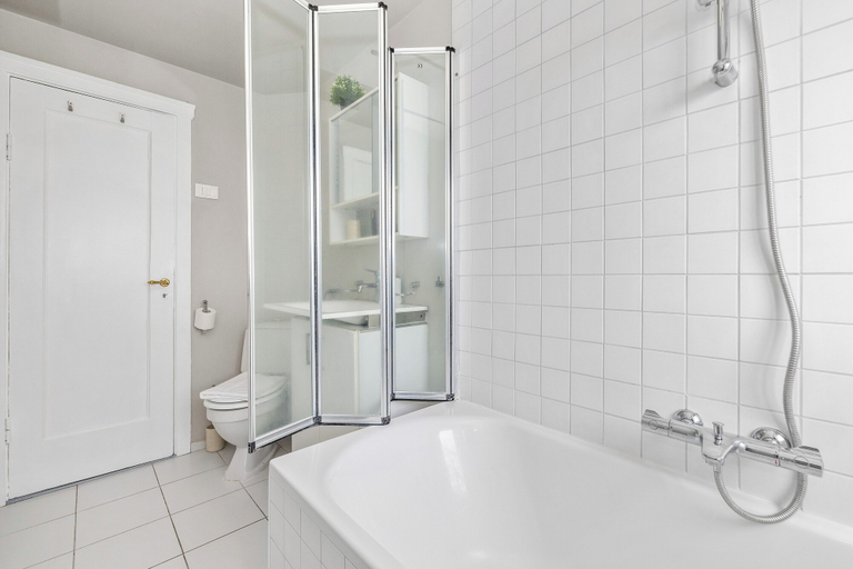 Bathroom 3, Odinn Reykjavik - Eiriksgata Apartments, Reykjavík