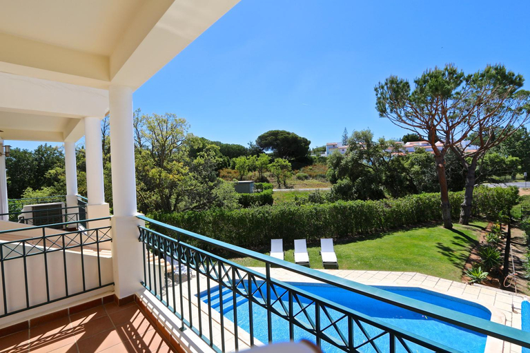 Others 4, Villa Amendoeira 4 - Clever Details with private "heated" pool, Loulé