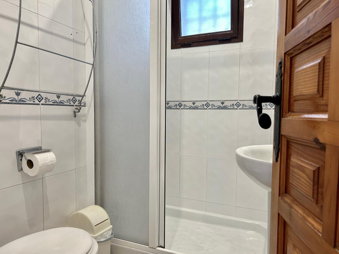 Bathroom 4, Casa con terraza y hermoso jardin comunal, Málaga