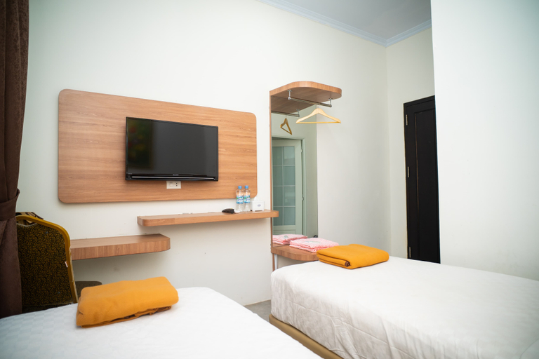 Bedroom 4, D' Rest Hotel, Bandar Lampung