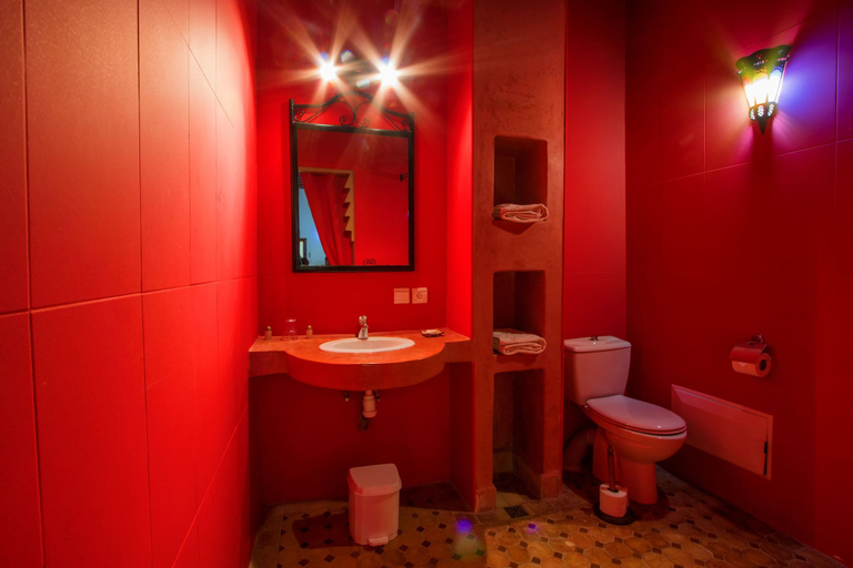 Bathroom 5, Riad Zitouna, Fès
