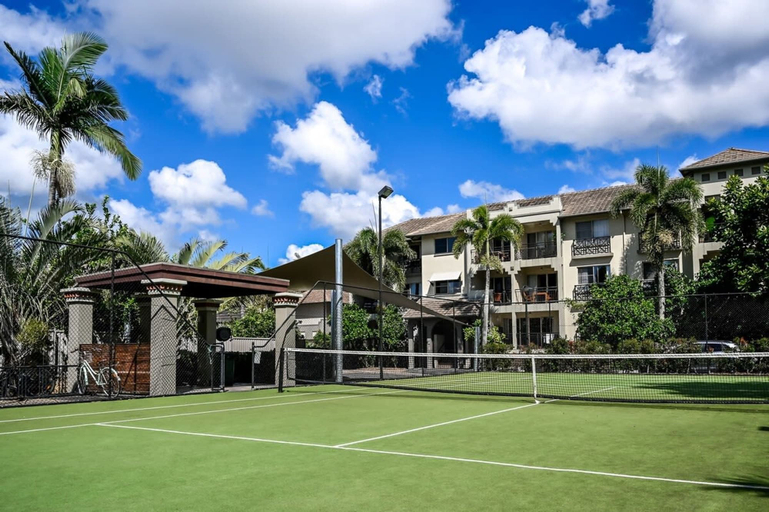 Exterior & Views 2, Lux Resort - 9 Pools Gym Free Parking, Cairns