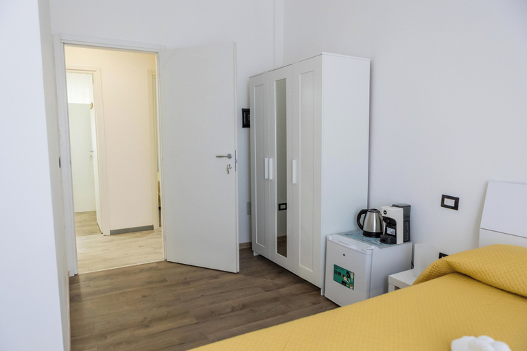 Bedroom 4, La Fenice Suites Sardinia, Cagliari