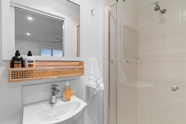 Bathroom 4, Skyline Views Yarra Valley s Elevated Escape, Yarra Ranges - North