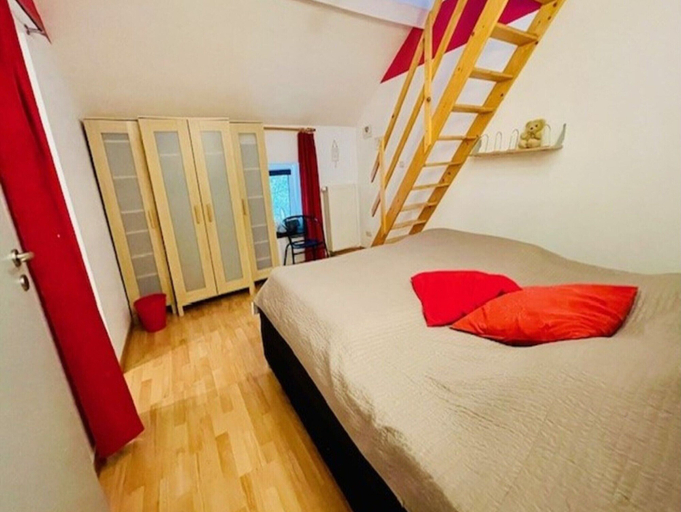 Bedroom 2, House in Moulin du Ruy with Forest Views, Liège