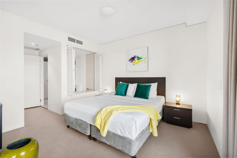 Bedroom 3, Reef - Waterfront City Pool Sauna Gym, Cairns