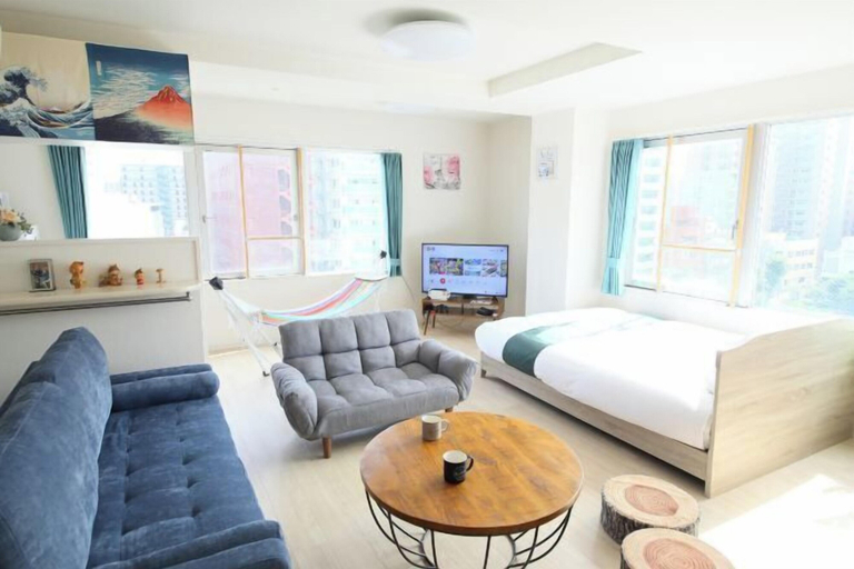 Bedroom 3, Osaka House 701 ｜ Near Namba, Direct to KIX！, Osaka