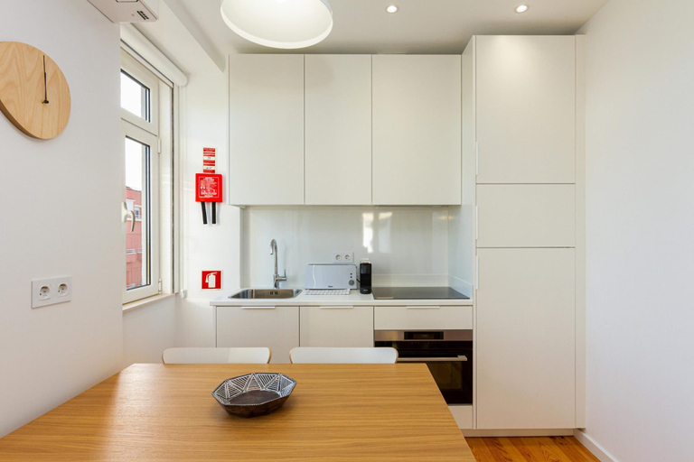 Others 5, Arroios Concept V by Homing, Lisbon