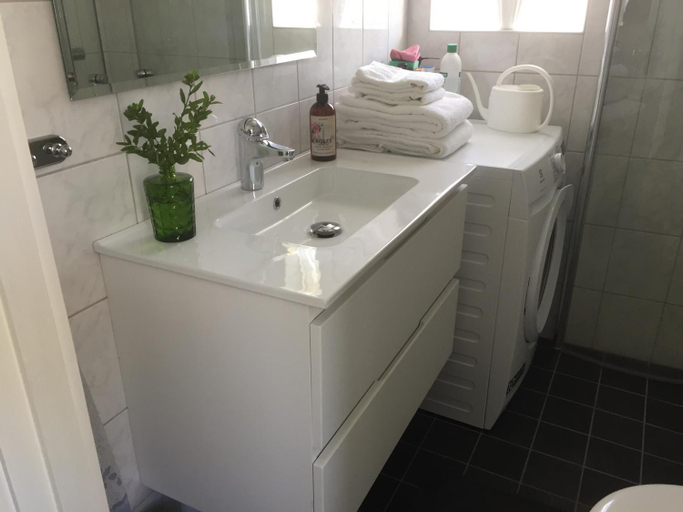 Bathroom 2, Stenbrottets lillstuga, Falköping