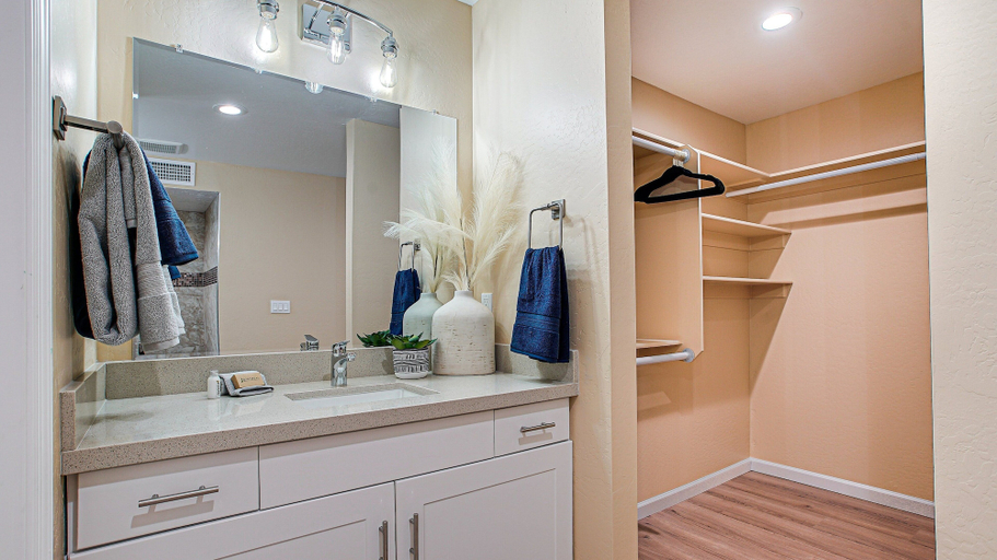 Bathroom 3, Heatherbrae Phoenix, Maricopa