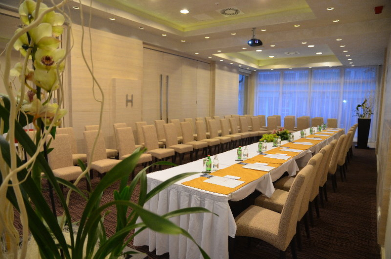 Business Facilities