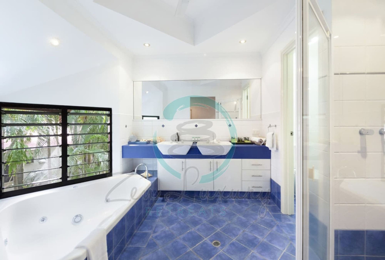 Others 3, Zenlux Tropical Retreat Pool BBQ Golf Course, Durack