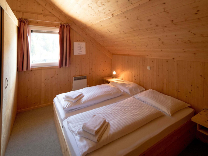 Bedroom 3, Luxurious Chalet With Valley Views, Murau