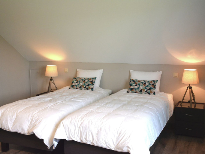 Bedroom 2, Modern villa in Rochefort close to the horses, Namur