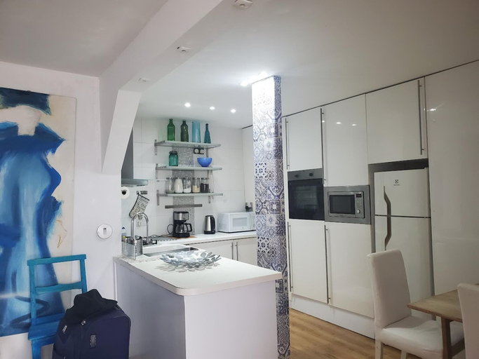 Private kitchen, Barra da Tijuca 2 Bedroom Apartment on the Beach, Rio de Janeiro