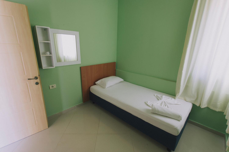 Others 5, vila shengjin, Lezhës