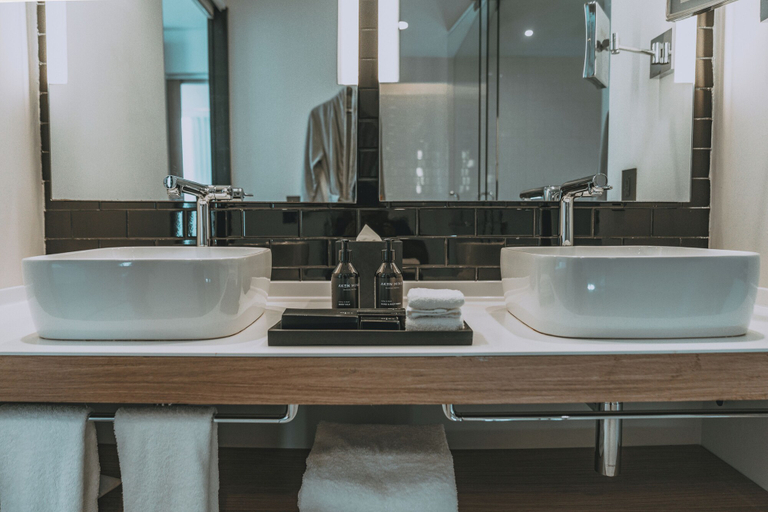 Bathroom 4, Crowne Plaza MERIDA by IHG, Mérida