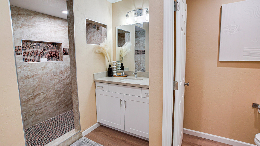 Bathroom 3, Heatherbrae Phoenix, Maricopa