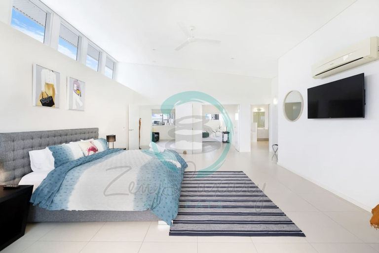 Room 4, Zen Ocean View Ph Spacious Living Pool Parking, Darwin