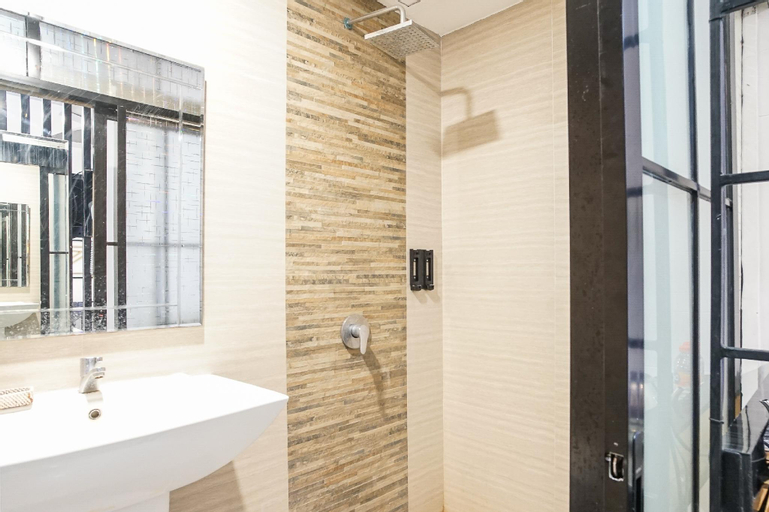 Bathroom 6