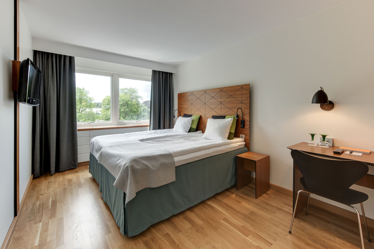 Bedroom 2, Quality Hotel Grand Boras, Borås